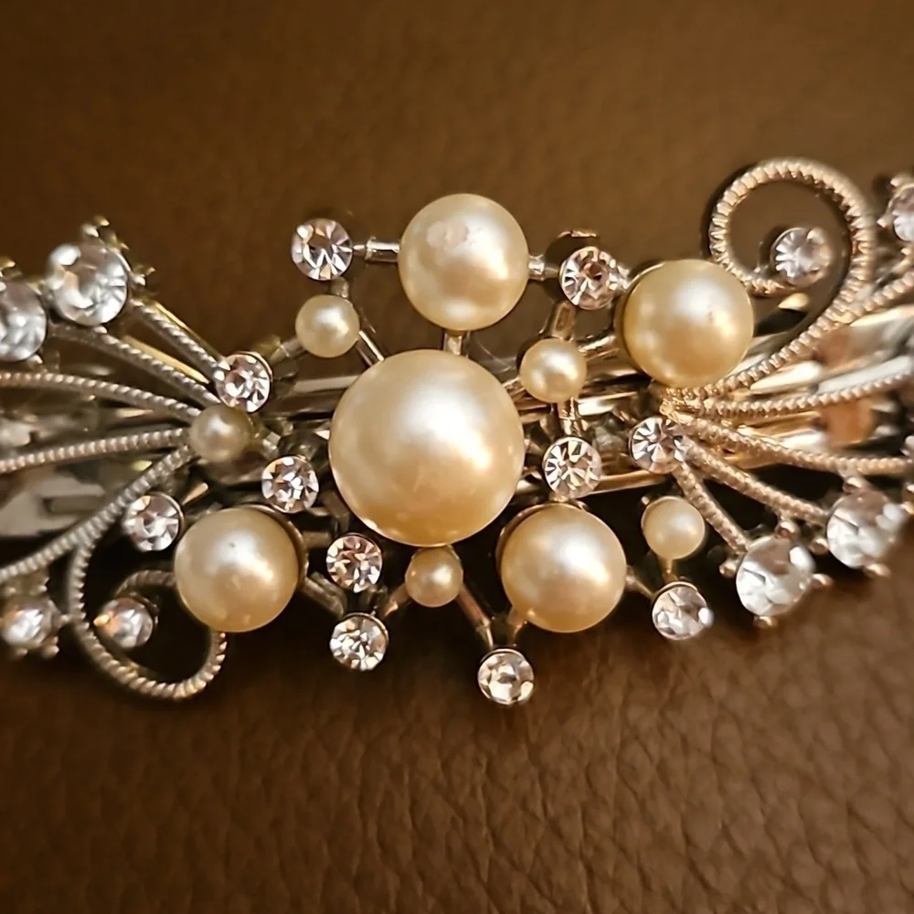 Vintage 1980s Silvertone Pearl Rhinestone Formal Bridal Barrette